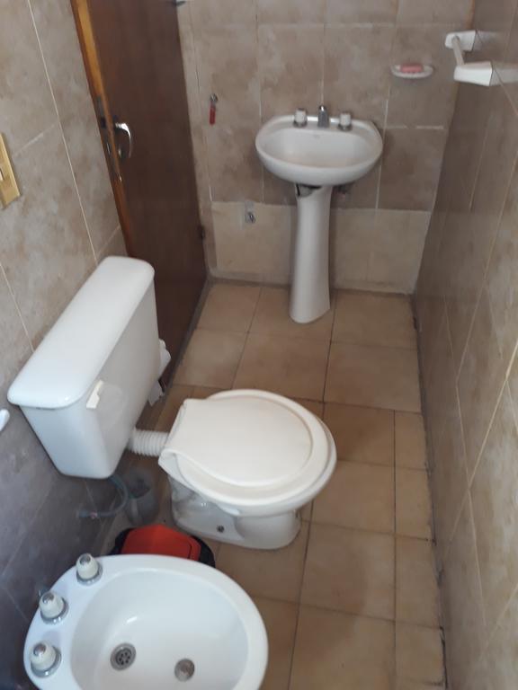 Hostel Parque Central Mendoza Luaran gambar