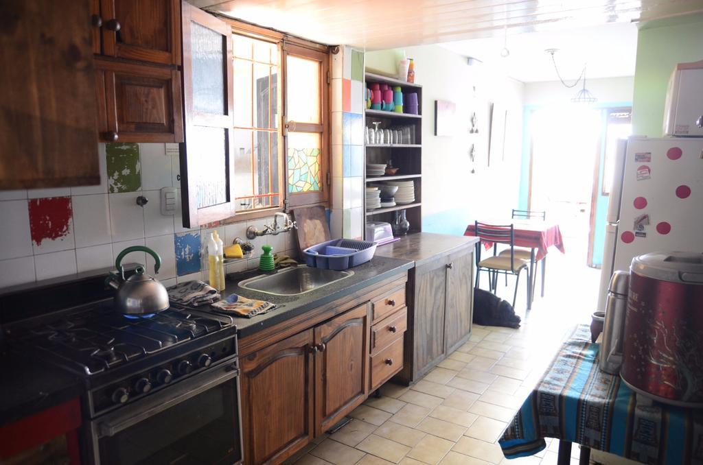 Hostel Parque Central Mendoza Luaran gambar