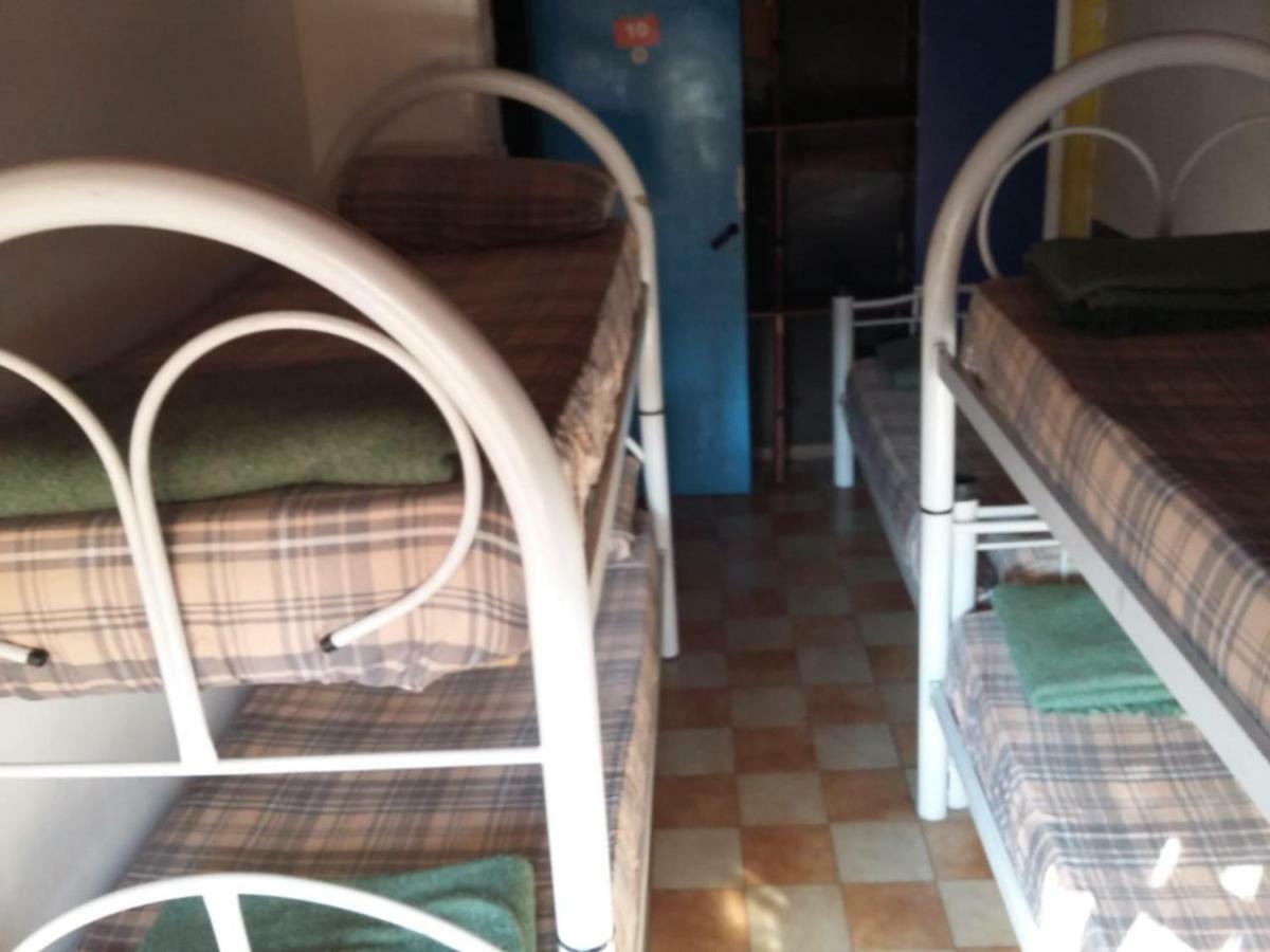 Hostel Parque Central Mendoza Luaran gambar
