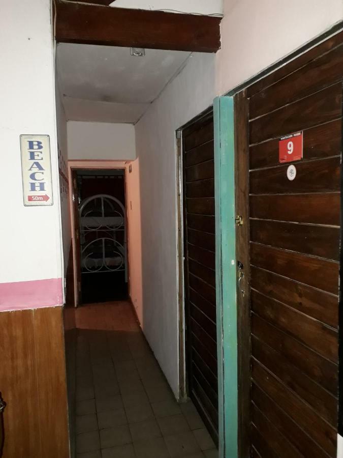 Hostel Parque Central Mendoza Luaran gambar