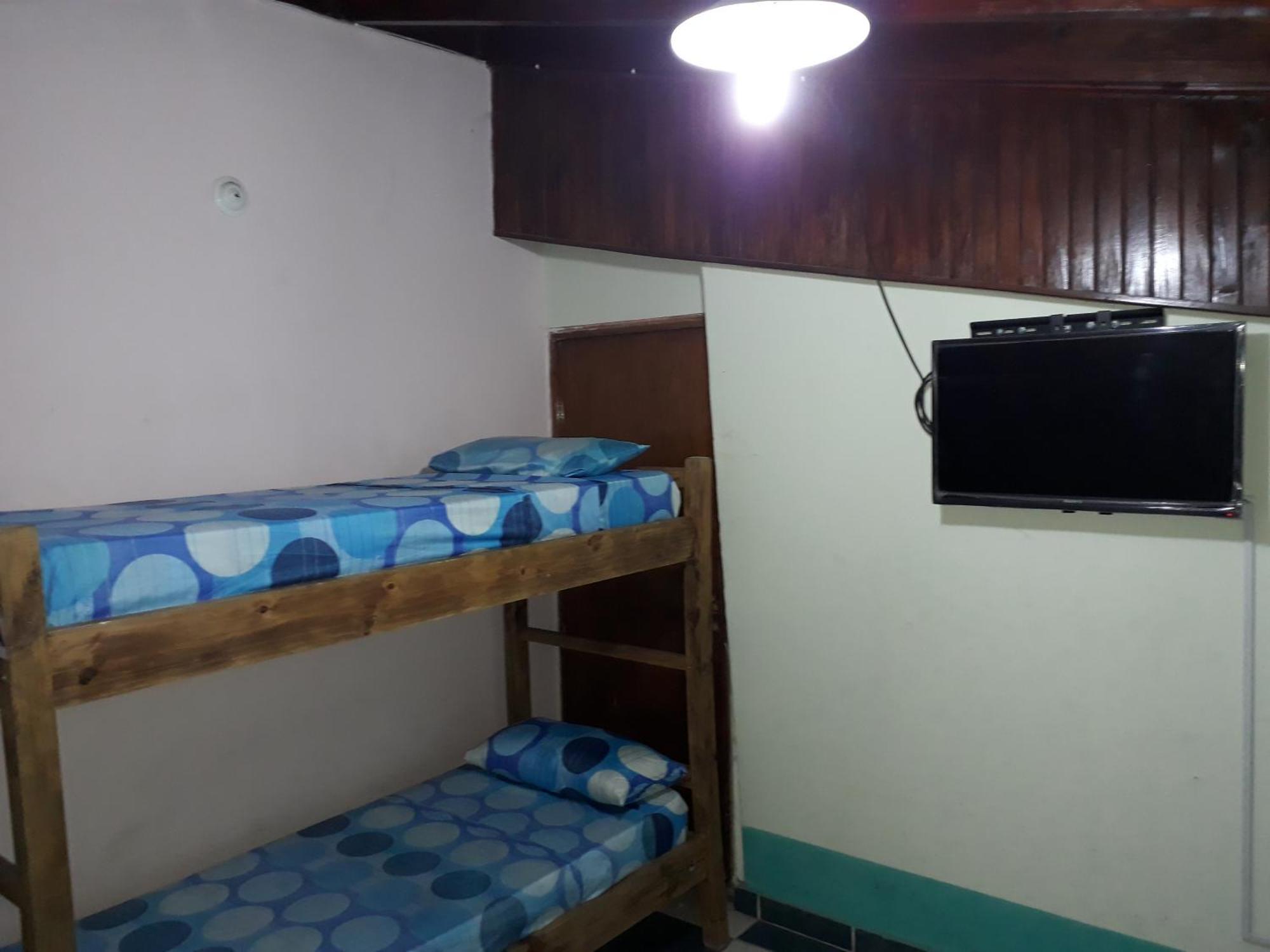 Hostel Parque Central Mendoza Luaran gambar